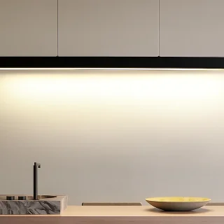 Luminaria Lineal LED Lineal 120cm Negro Muñoz e Hijos | 171217