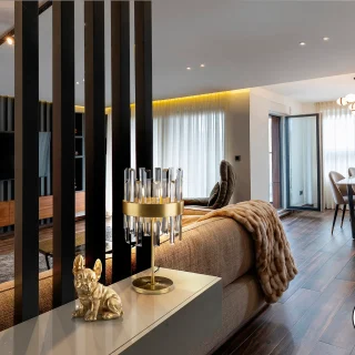 Lámpara Sobremesa Oro Grace Schuller